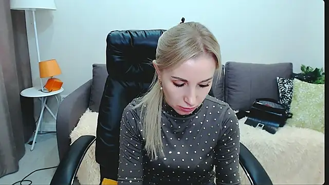 Hanna--Sweet online show from March 2026 11:35:01 AM