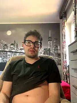 sognatore99 online show from December 2025 10:39:02 AM