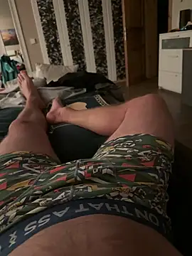 Manu1983el01 online show from March 2026 06:52:01 PM