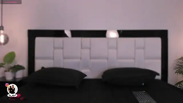 Snapshot of Avy_rose chatting on February 2026 12:27:01 PM Avy rose online show from February 2026 12:27:01 PM