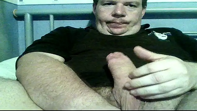 mrhardcock12 online show from February 2026 03:23:01 PM