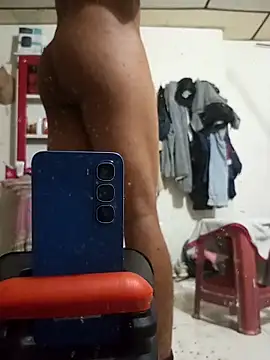 Marshallbronnxx online show from April 2026 06:23:01 PM