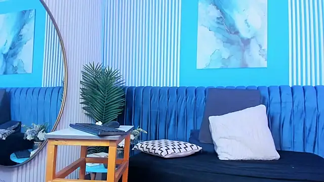 dahianeconnor online show from March 2026 11:50:01 AM