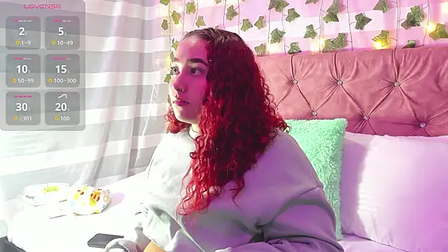 Ayla-marttinez online show from March 2026 01:44:02 AM