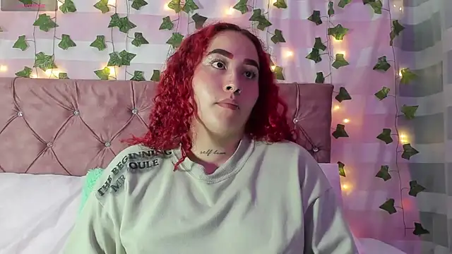 Ayla-marttinez online show from April 2026 01:56:01 AM