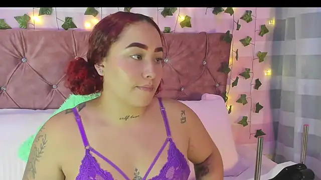 Ayla-marttinez online show from February 2026 01:26:01 AM