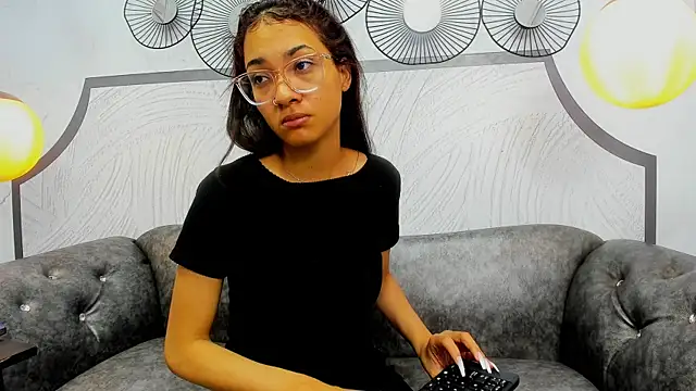 Jadde Greyy  online show from January 2026 02:29:01 AM