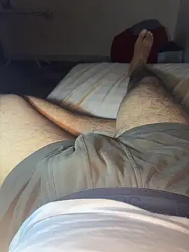 Night outcam online show from April 2026 01:56:01 PM