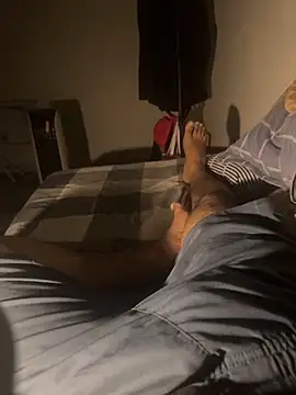 Snapshot of Night_outcam chatting on February 2026 08:07:01 PM Night outcam online show from February 2026 08:07:01 PM