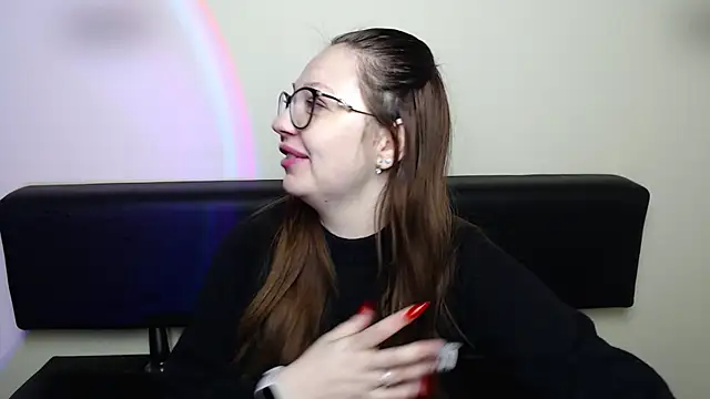 LiliaErmi online show from February 2026 07:21:02 AM