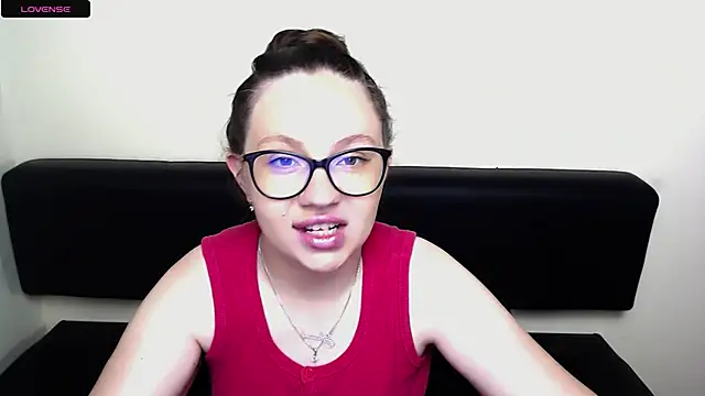 LiliaErmi online show from June 2026 06:08:01 AM