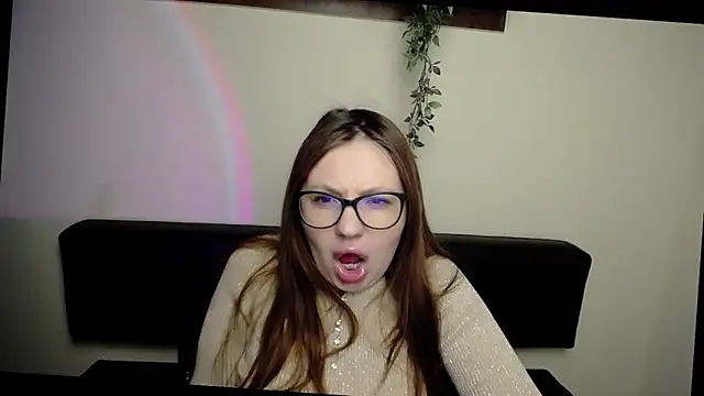 LiliaErmi online show from April 2026 06:06:01 AM