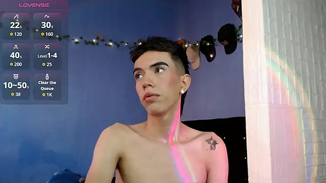 Juan Gomezz26 online show from July 2026 10:18:01 PM
