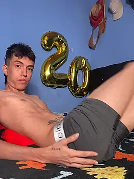 Juan Gomezz26 online show from February 2026 12:22:02 AM