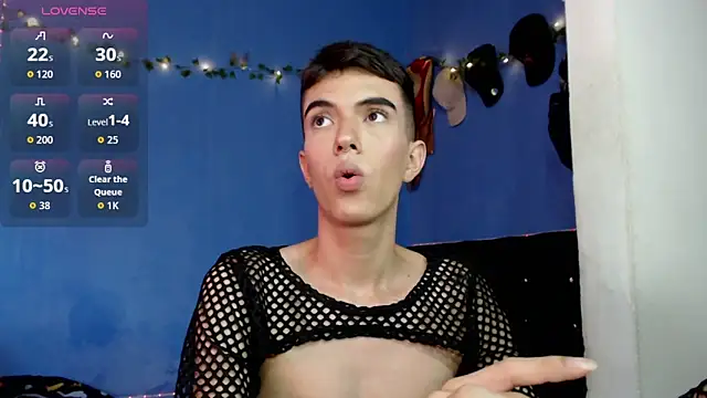 Juan Gomezz26 online show from June 2026 10:36:02 PM