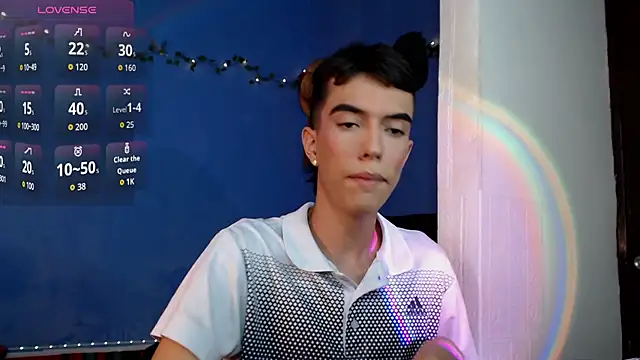 Juan Gomezz26 online show from June 2026 11:21:01 PM