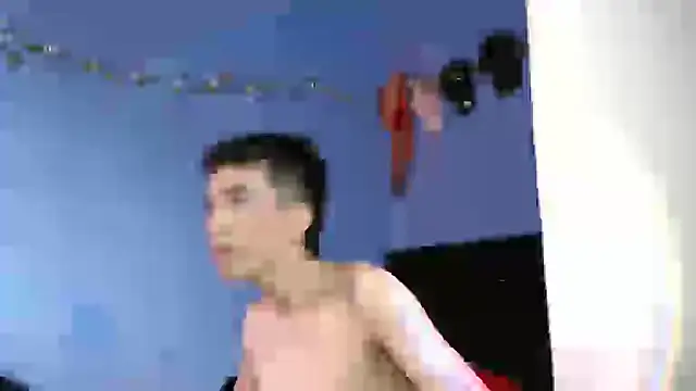 Juan Gomezz26 online show from June 2026 09:10:01 PM