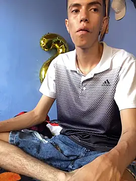 Juan Gomezz26 online show from February 2026 08:30:02 PM