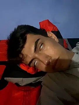 Juan Gomezz26 online show from February 2026 11:56:02 PM