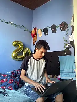 Juan Gomezz26 online show from March 2026 08:14:02 PM