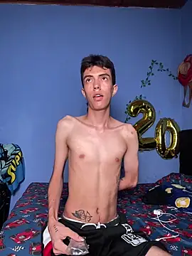 Juan Gomezz26 online show from March 2026 01:02:02 AM