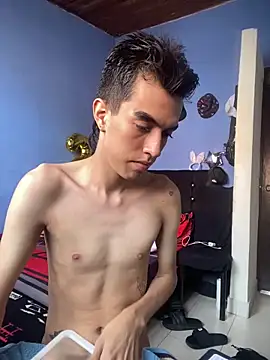 Juan Gomezz26 online show from March 2026 08:27:02 PM