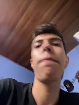 Juan Gomezz26 online show from March 2026 09:43:02 PM