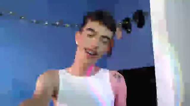 Juan Gomezz26 online show from July 2026 09:08:01 PM