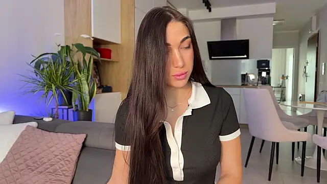Ann Passion online show from February 2026 10:21:02 AM