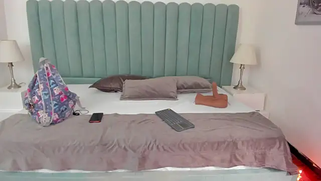 Scarlett  Noir online show from April 2026 09:29:01 PM