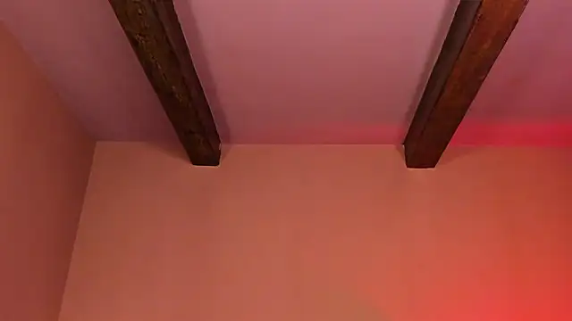 Amber-Tender online show from March 2026 04:58:02 PM