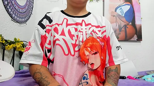 Hanna moore10 online show from February 2026 06:57:02 PM