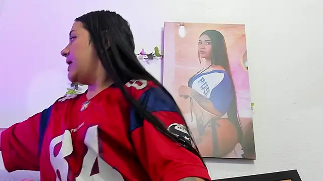 Hanna moore10 online show from March 2026 07:06:02 PM