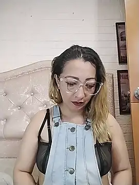 Snapshot of DanaMontana chatting on July 2026 02:46:02 PM DanaMontana online show from July 2026 02:46:02 PM