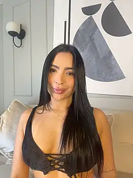 ValeriaTorress  online show from February 2026 06:32:02 PM