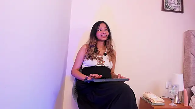 Annalia69 online show from January 2026 04:21:02 PM