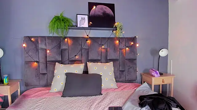 Miia Anderson online show from January 2026 07:54:02 PM