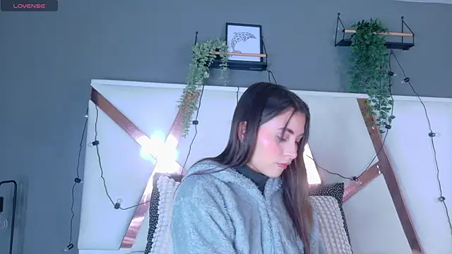 Miia Anderson online show from February 2026 12:26:01 PM