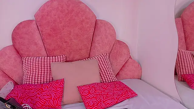 Miia Anderson online show from February 2026 07:58:01 PM