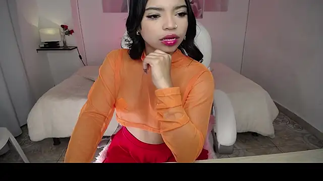 Snapshot of aylin_ross_ chatting on January 2026 11:36:02 AM aylin ross online show from January 2026 11:36:02 AM