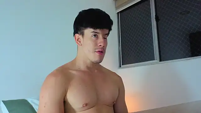 maxxcooper1 online show from January 2026 05:13:02 AM