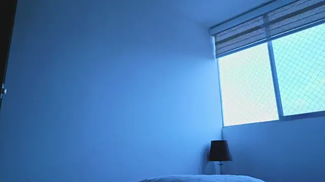 Snapshot of maxxcooper1 chatting on December 2025 09:53:01 PM maxxcooper1 online show from December 2025 09:53:01 PM