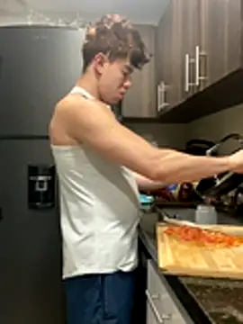 maxxcooper1 online show from December 2025 11:18:01 PM