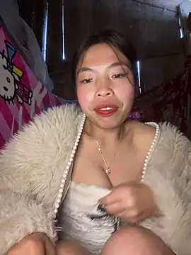 lux-su online show from March 2026 02:40:01 AM