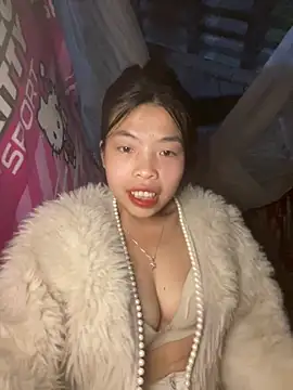 lux-su online show from February 2026 11:37:02 PM