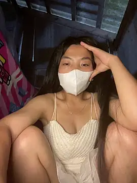 lux-su online show from April 2026 11:11:02 PM