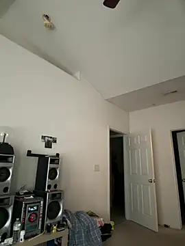 faces818 online show from March 2026 04:33:01 PM