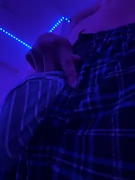 faces818 online show from April 2026 05:25:01 AM