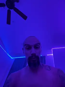 faces818 online show from April 2026 05:47:01 AM