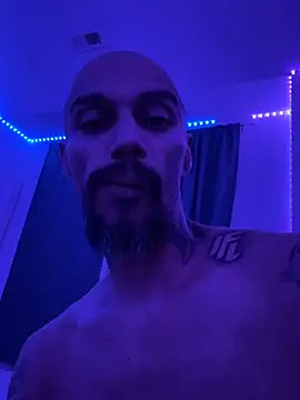 faces818 online show from April 2026 03:40:02 AM